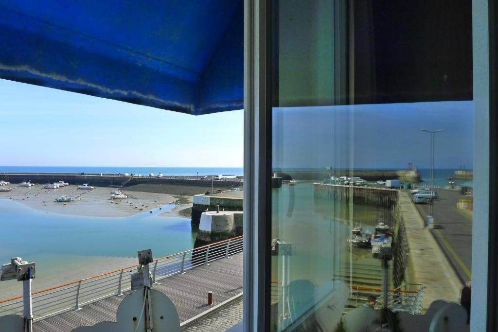 Le Grand De La Marine 